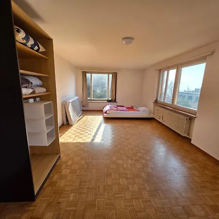 Center Flats With Balcony - Rigi Daire Zürih