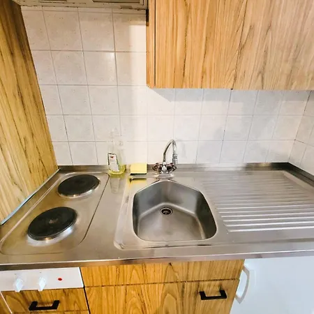 Apartament Center Flats With Balcony - Rigi