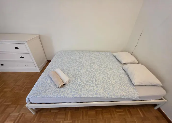 Center Flats With Balcony - Rigi *